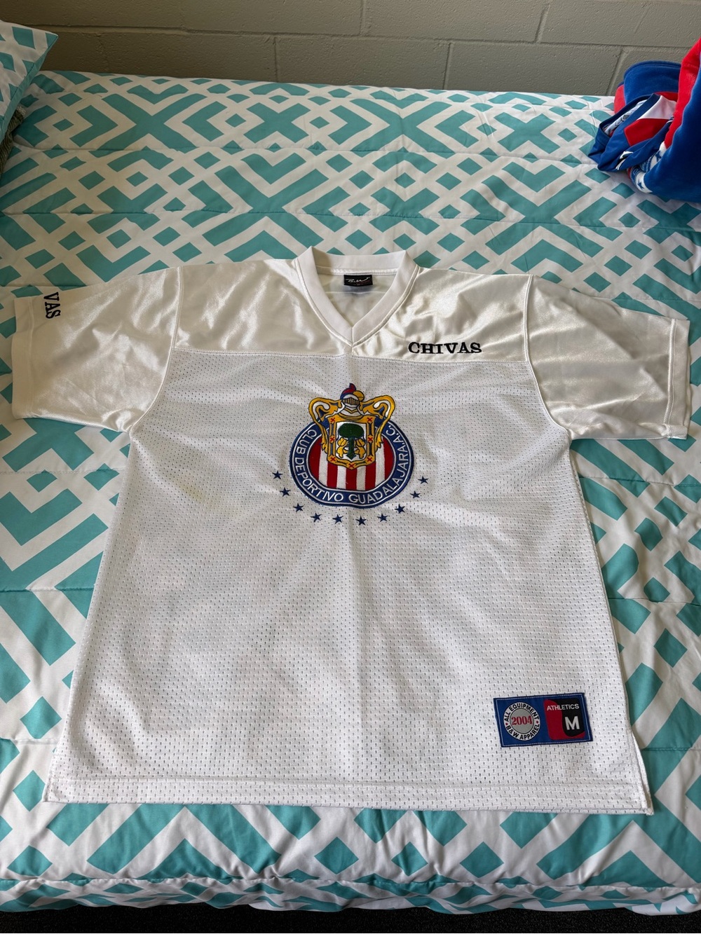 Chivas Guadalajara Special Edition 2004 Rare Men’s M White Vintage Jersey